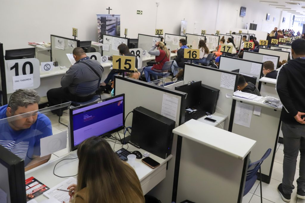 Agências do Trabalhador oferecem 23,1 mil vagas de emprego