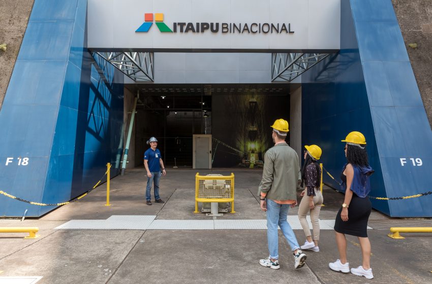  Usina de Itaipu registra aumento de 77% na visitação