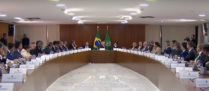  Ratinho participa de encontro com Lula e outros poderes