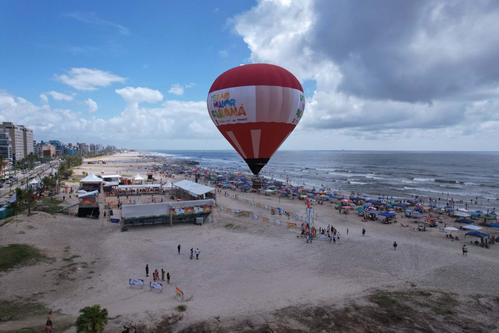 Voo de balão é nova atração do litoral paranaense