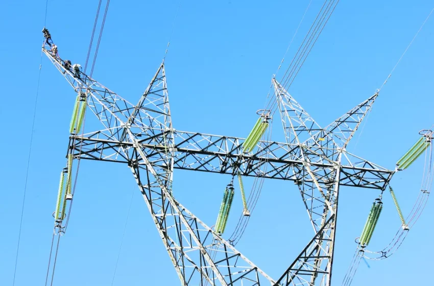  Gabinete de crise apura vandalismo em torres de energia elétrica