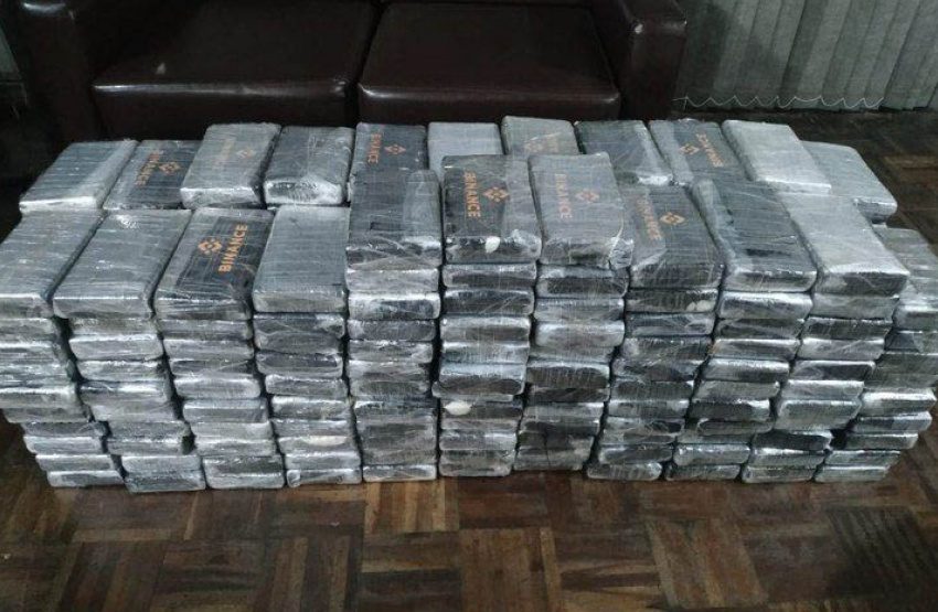  Grupo é preso com 262 kg de cocaína em Paranaguá