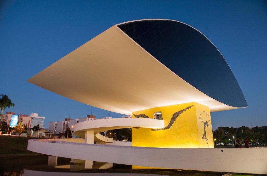  Museu Oscar Niemeyer estará aberto no Carnaval