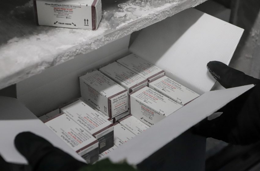  261 mil vacinas contra Covis-19 são distribuídas no Paraná