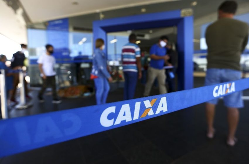  Caixa começa a pagar hoje abono salarial de 2021