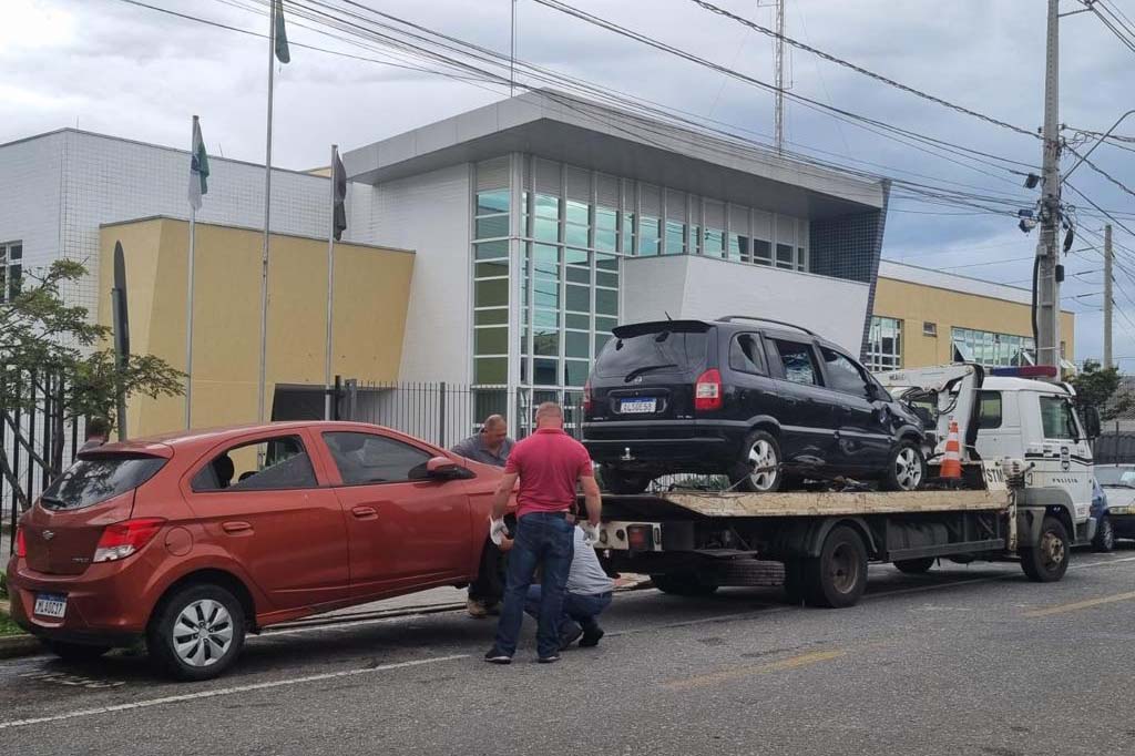 O VEÍCULO JÁ FOI RECUPERADO - DE OLHO SÃO JOSÉ