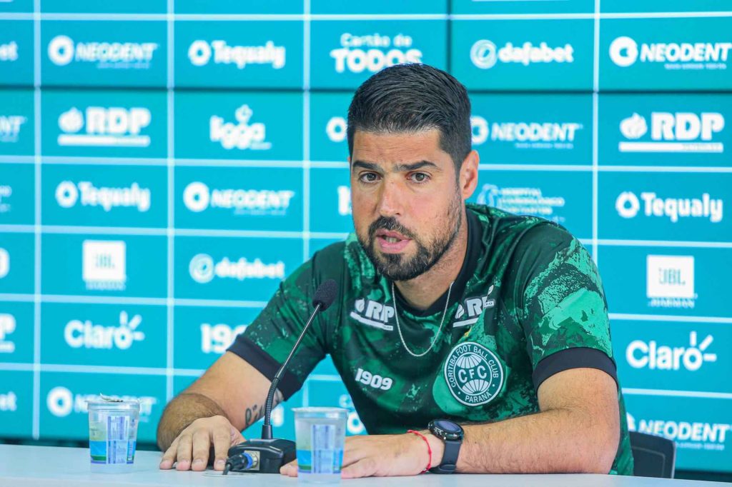 Auditor de julgamento da dupla Athletiba é denunciado por xenofobia