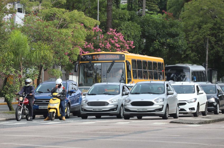  IPVA: placas de finais 1 e 2 vencem nesta segunda-feira