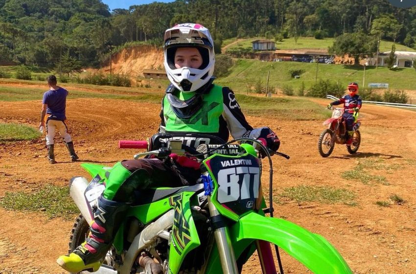  Jovem que participava de campeonato de velocross morre durante competição