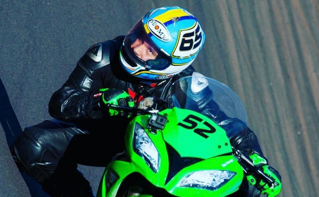 Piloto morre durante competição de motociclismo no Paraná