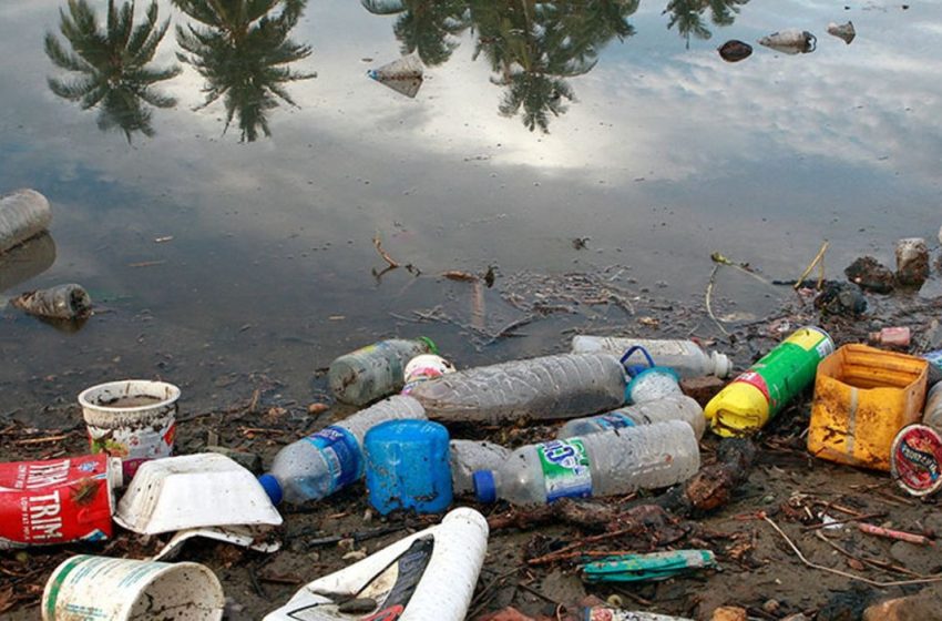  Brasil gerou 64 quilos de resíduos plásticos por pessoa em 2022