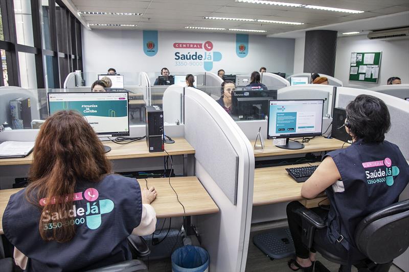 Teleconsultas em Curitiba são ampliadas para 18 a 50 anos