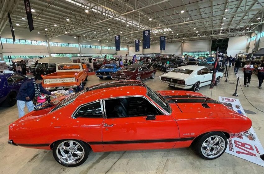  Curitiba recebe feira automotiva ‘Old & Low Car’