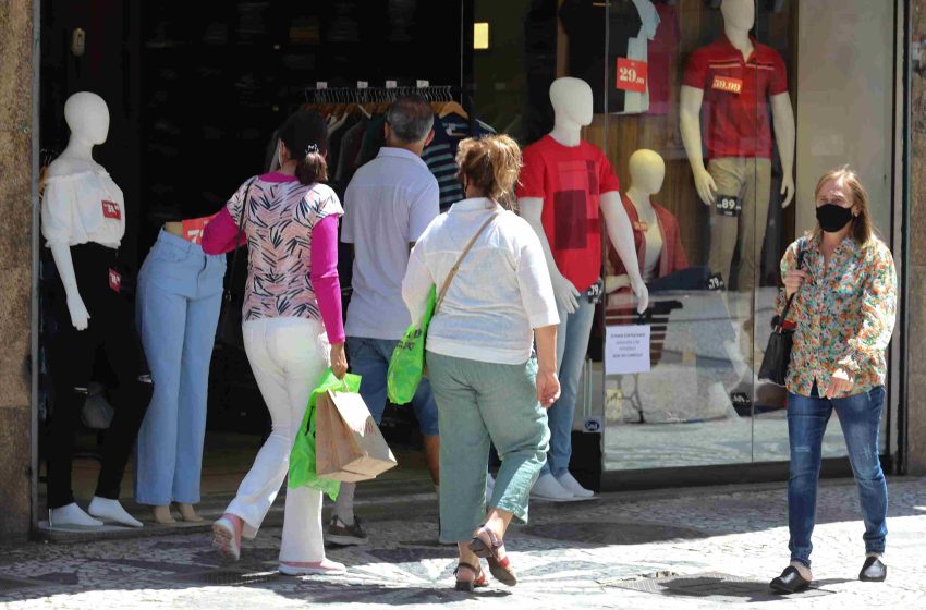  Bandido “abençoa” vítima durante roubo a comércio em Ponta Grossa