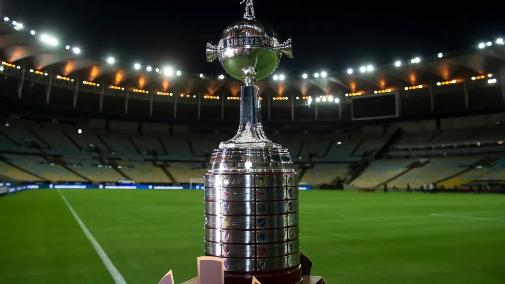 Final da Libertadores ganha nova data