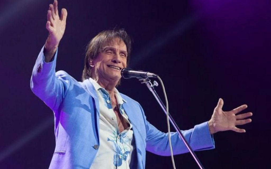 Roberto Carlos confirma show em Curitiba em maio