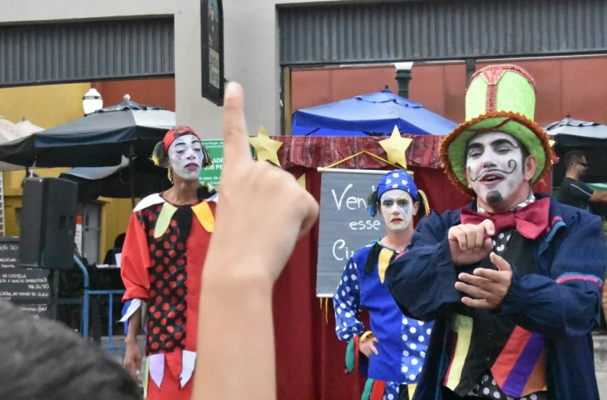  ‘O circo faz de conta’ desafios da apresentação de rua