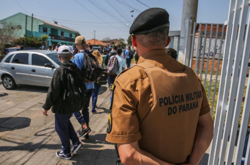  PM coloca todo o efetivo em função das escolas