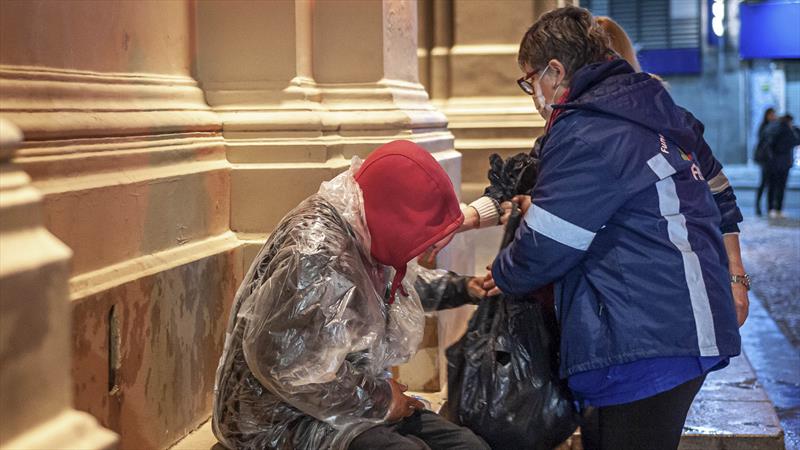  Acolhimento de pessoas em situação de rua aumenta na chuva