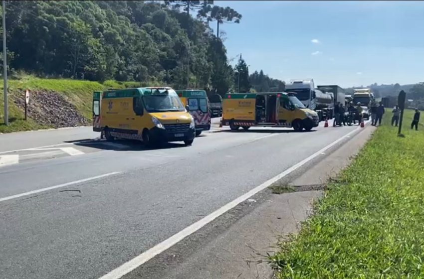  BR-116 é interditada após acidente com caminhões; siga