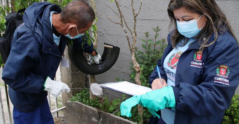  Mutirão de limpeza contra a dengue acontece no Vista Alegre