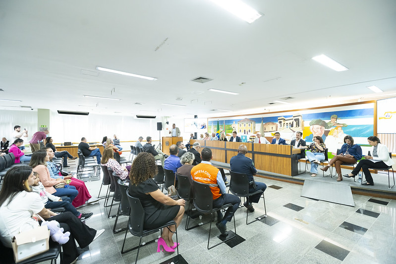  Audiência pública debate segurança nas escolas de Curitiba