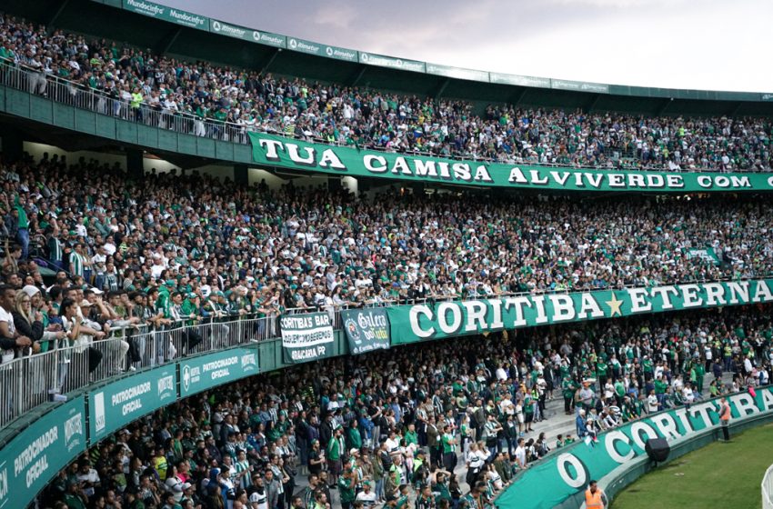 Coritiba pode deixar lanterna do Brasileirão neste sábado