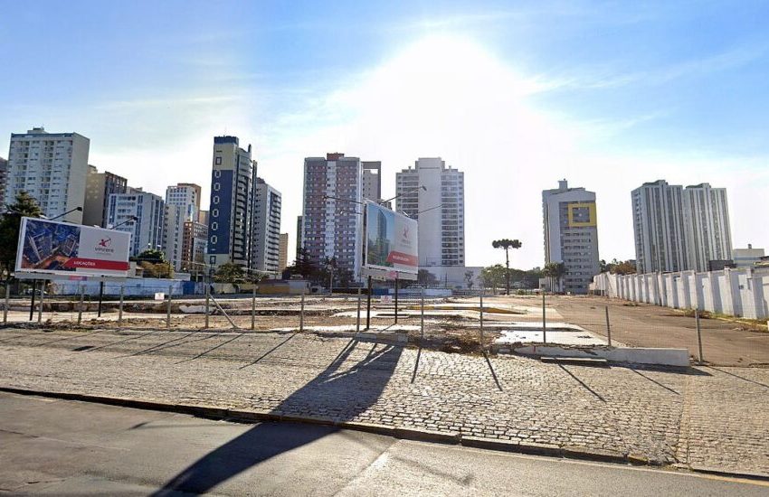  Novo shopping de Curitiba é construído no Cabral