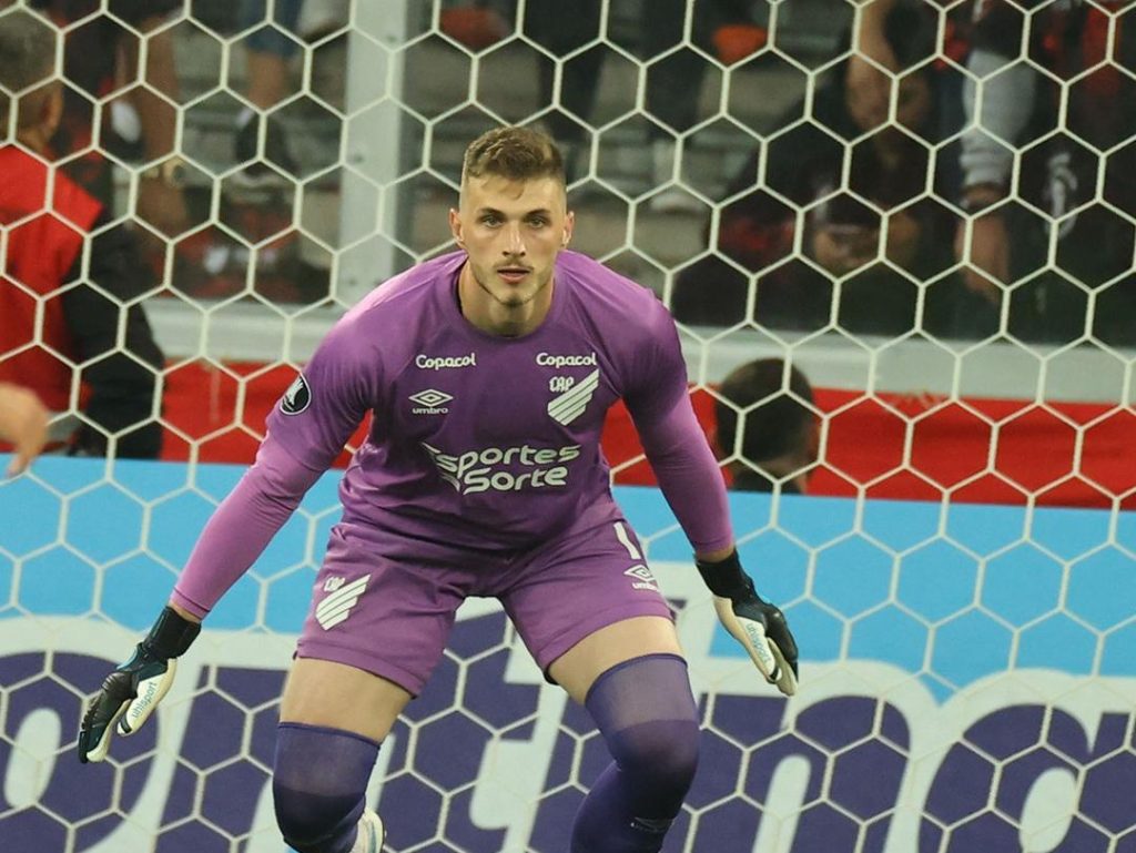 Bento: o craque do Athletico na Libertadores