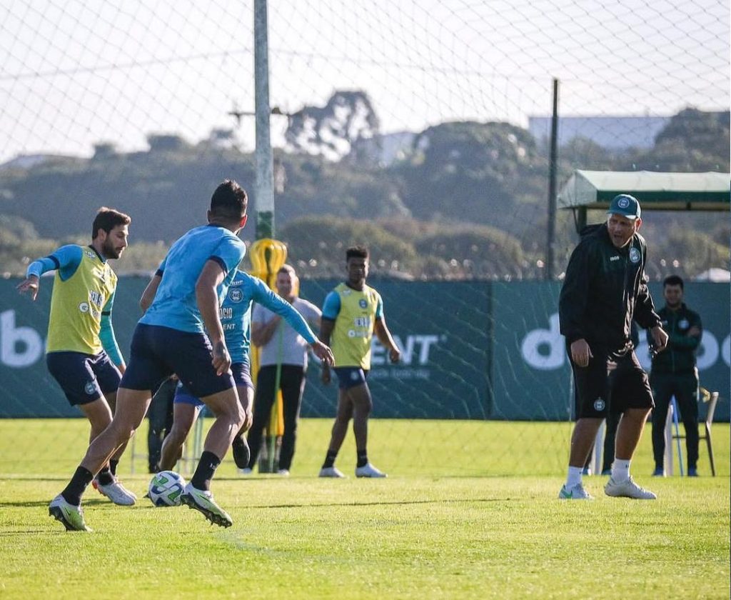 Thiago Kosloski inicia mudanças no futebol do Coritiba
