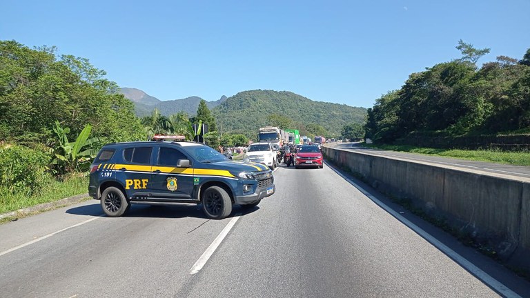  Cinco motoristas são presos embriagados nas estradas do Paraná