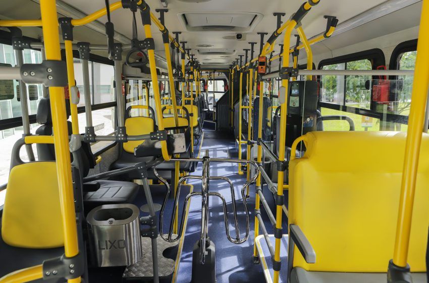  100 novos ônibus começam a circular na RMC