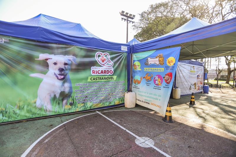 15 quadras gratuitas para jogar futebol em Curitiba