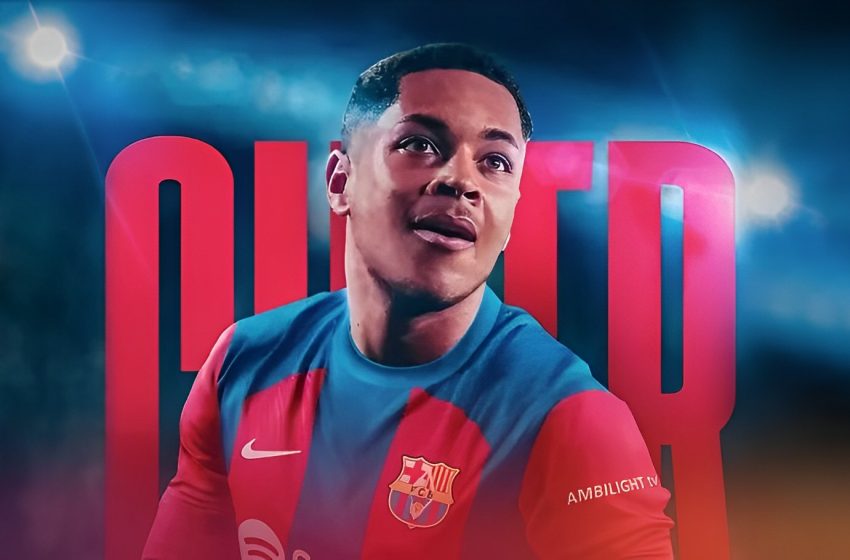  Athletico e Barcelona anunciam oficialmente transferência de Vitor Roque