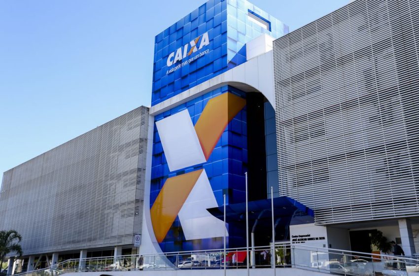  Caixa libera abono salarial para nascidos em novembro e dezembro