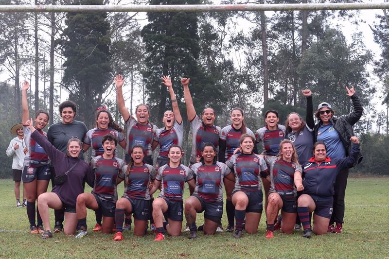  Rugby feminino de Curitiba se classifica para etapa nacional