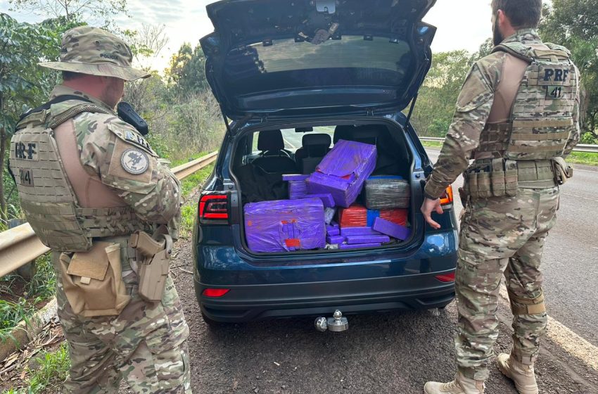  400 quilos de maconha são apreendidos dentro de carro