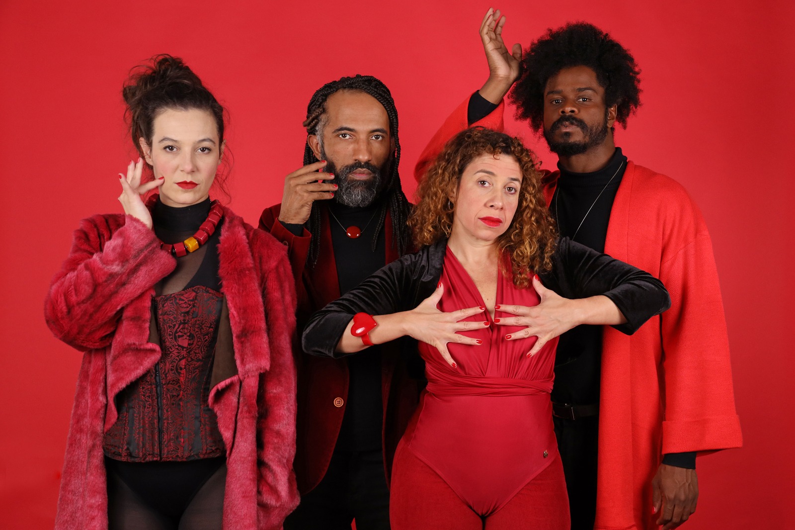 Pe a Teatral Em Libras Apresentada Em Curitiba