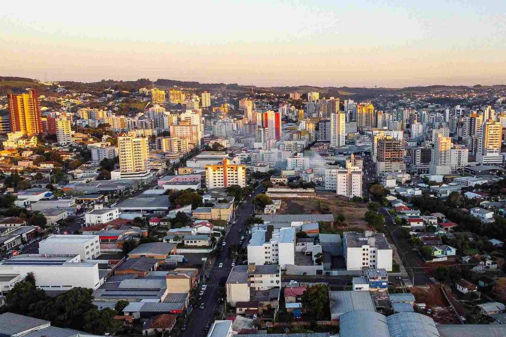 Ex-prefeito de Pato Branco é condenado por improbidade administrativa