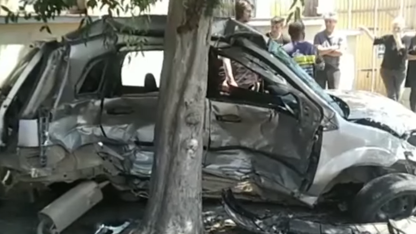  Homem morre em acidente entre dois carros no bairro Rebouças