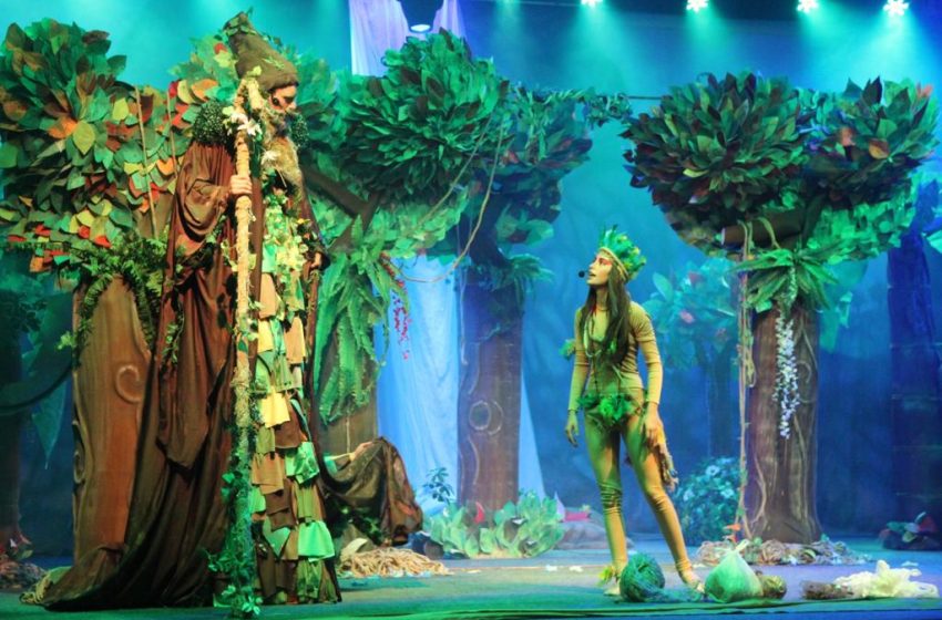  Curitiba recebe peça teatral que aborda meio ambiente de forma lúdica