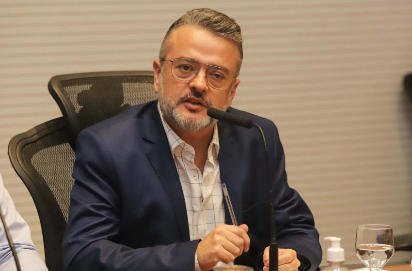  Luciano Borges é nomeado como novo procurador-geral do Estado