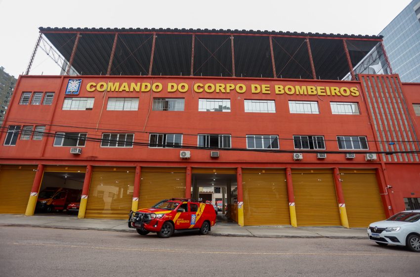  Corpo de Bombeiros recebe doações para vítimas do ciclone