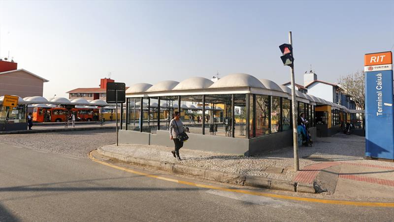  Nova linha de ônibus entra em circulação em Curitiba