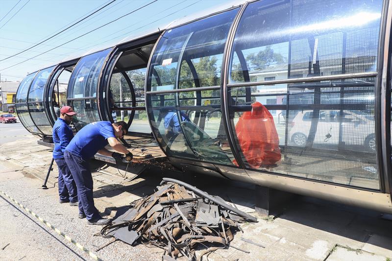  Mais seis estações-tubo são desativadas para obras em Curitiba