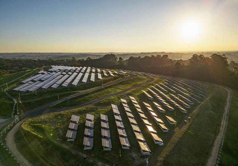  Pirâmide Solar gera economia de R$ 1,17 milhão para Curitiba