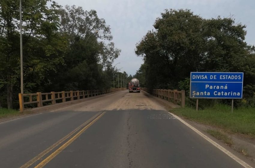  Paraná tem 8 pontos com bloqueio total de rodovias