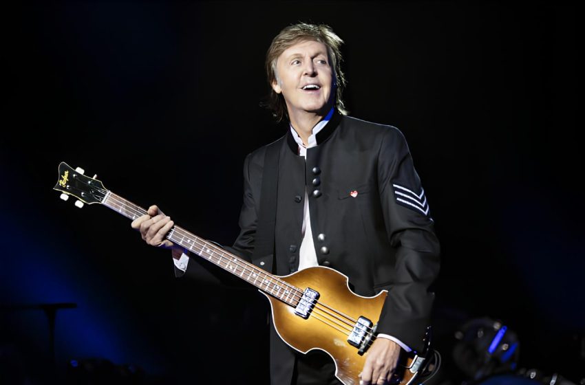  Paul McCartney faz homenagem aos fãs brasileiros