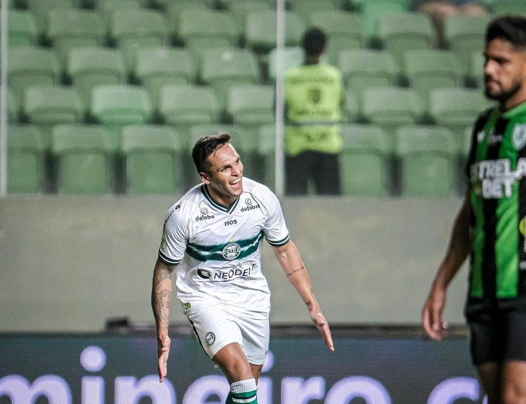 Coritiba é o time com mais tempo na zona de rebaixamento na era