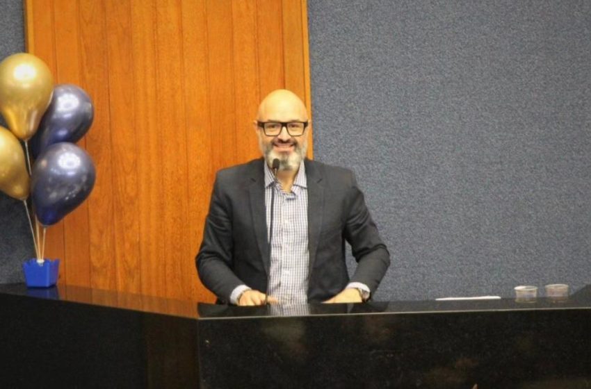  Secretário de Educação de São José dos Pinhais pede exoneração